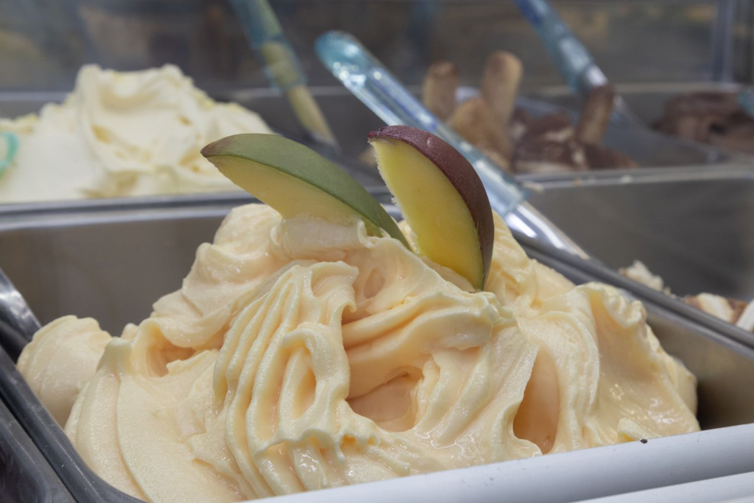 Gelato alla pesca